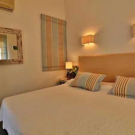 Villa Sleeps 6 Air Con T479922 Vale do Lobo